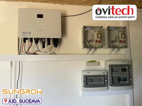 Montaj sistem fotovoltaic 4 kW monofazat cu baterie Sungrow 12,8 kWh, jud. Suceava — fotografia 5